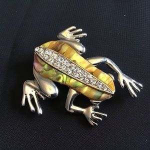 VINTAGE ABALONE & CRYSTAL FROG BROOCH
